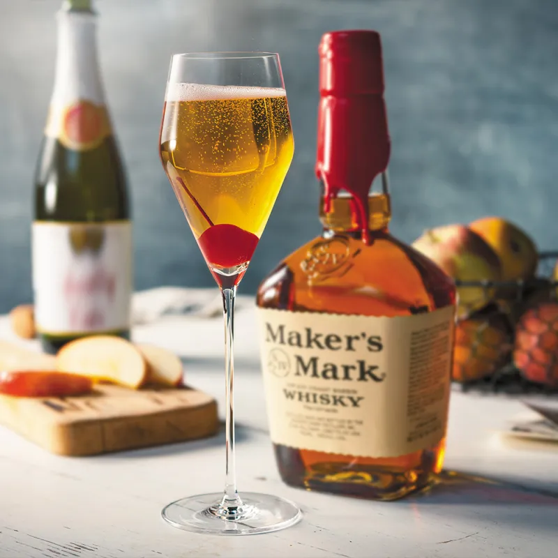 Maker’s Mark bourbon cocktail - Kentucky Bubbly