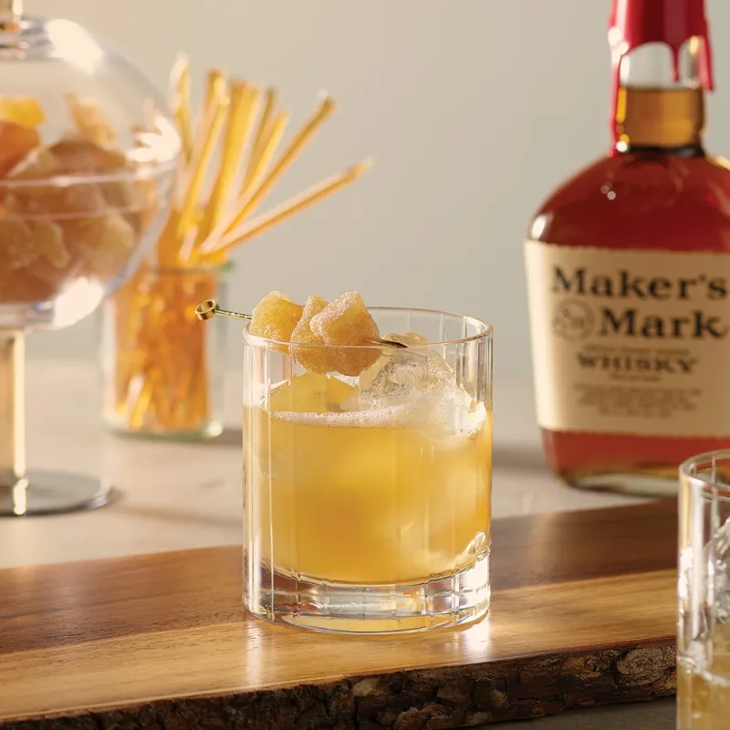 Maker’s Mark bourbon cocktail - Penicillin